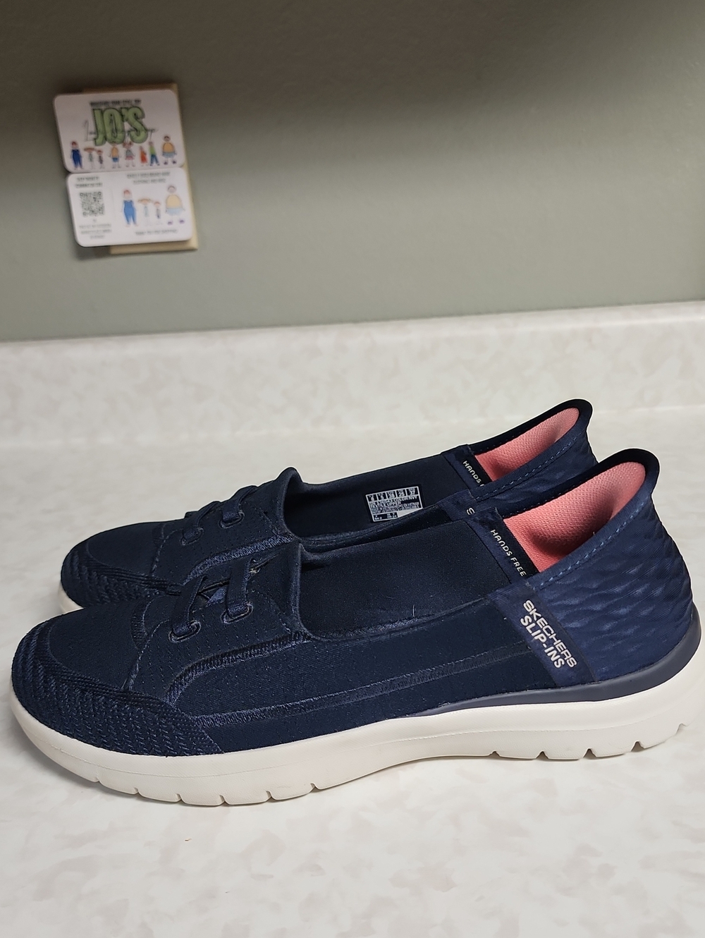 Skechers Navy Slip-ins Sneakers for Women 8 number 742
